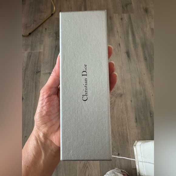 Christian Dior Vintage Pearl necklace with COA and box - Picture 7 of 9